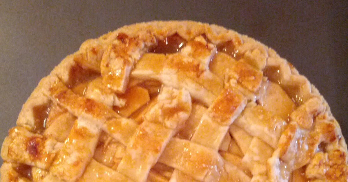 The Framed Lady Salted Caramel Apple Pie